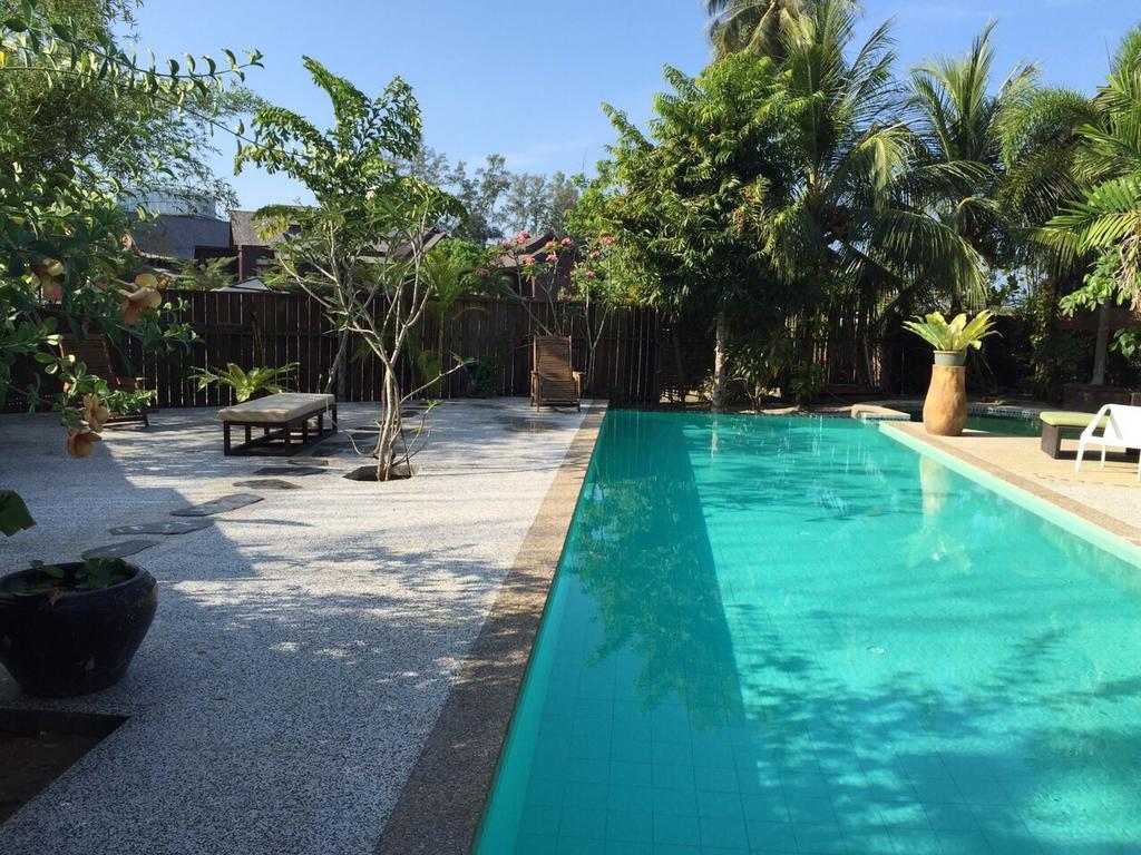 Panji Panji Tropical Wooden Home ปันไตเจอนัง ภายนอก รูปภาพ