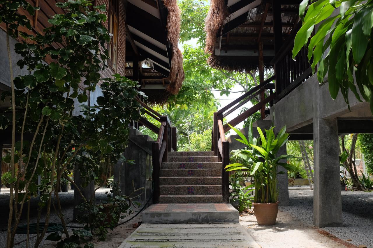 Panji Panji Tropical Wooden Home ปันไตเจอนัง ภายนอก รูปภาพ