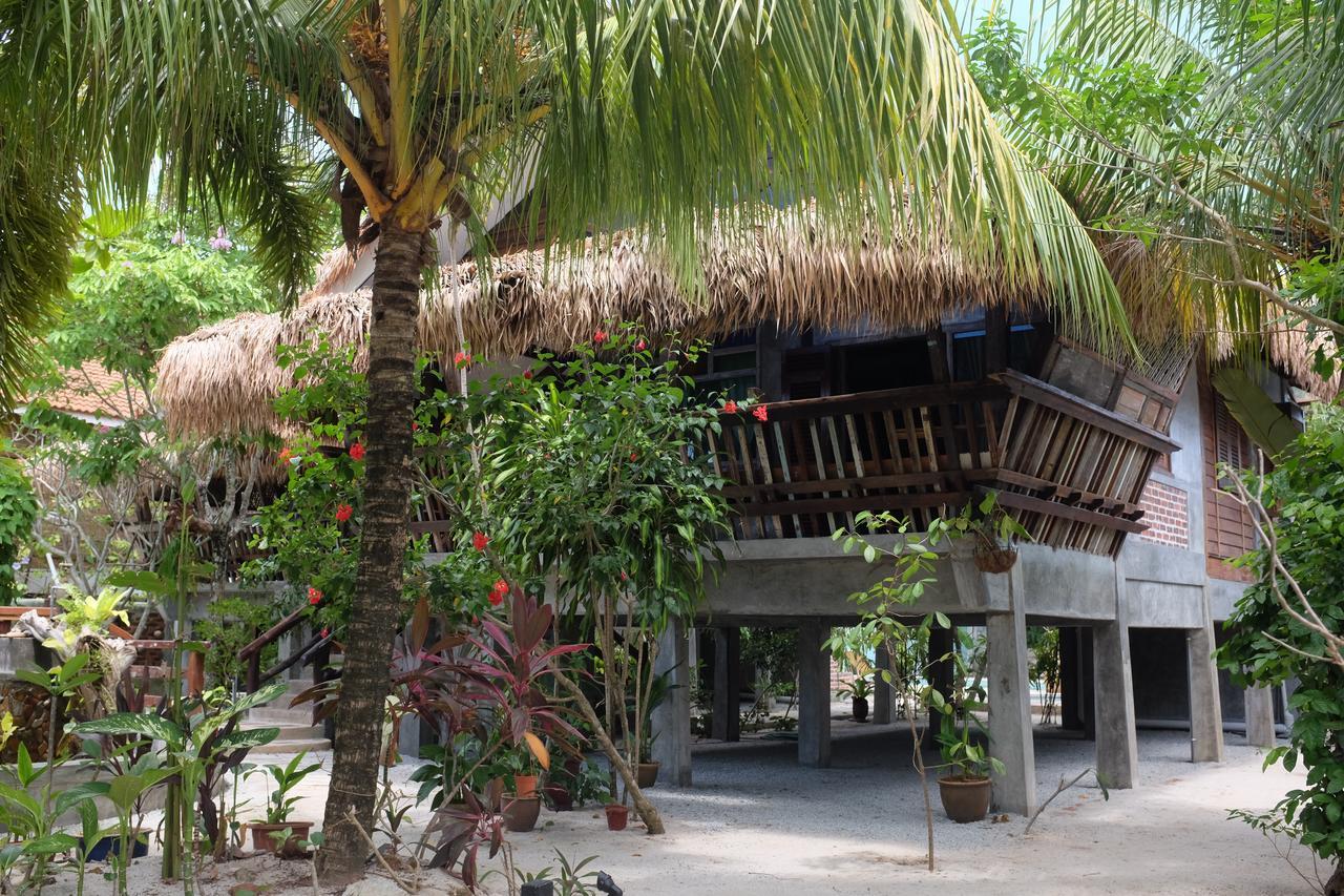 Panji Panji Tropical Wooden Home ปันไตเจอนัง ภายนอก รูปภาพ